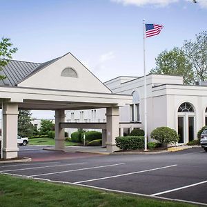 Econo Lodge Wickliffe - Cleveland East